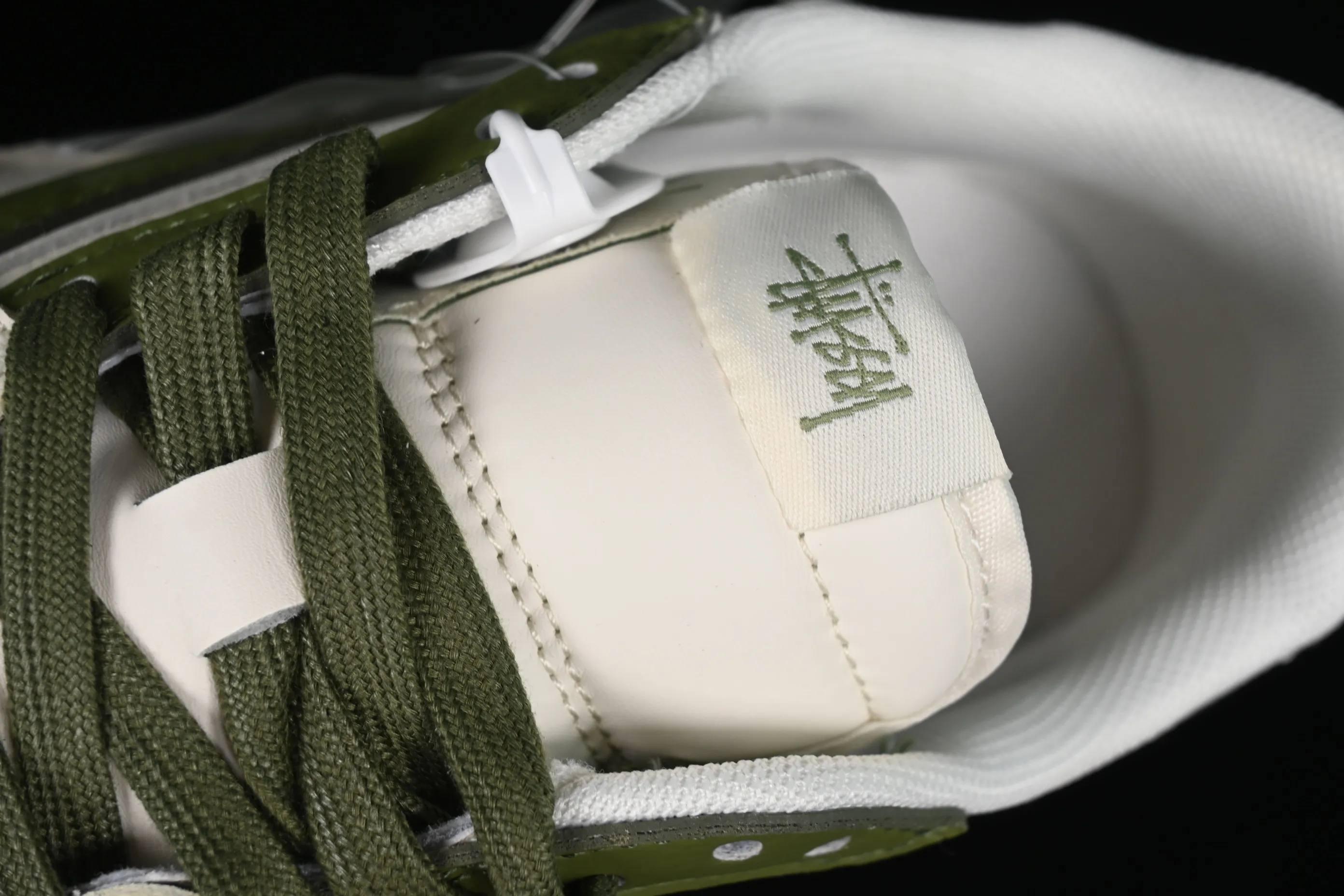 All Categories Air Jordan Jordan Series Basketball Shoes Air Jordan 1 Low High-end Customized Low-top Shoes Travis Scott x Fragment Design x Air Jordan 1 Low OG SP AJ1 Joe 1 Stussi Joint-Beige Army Green Low-top Cultural Casual Shoes DM6688-602